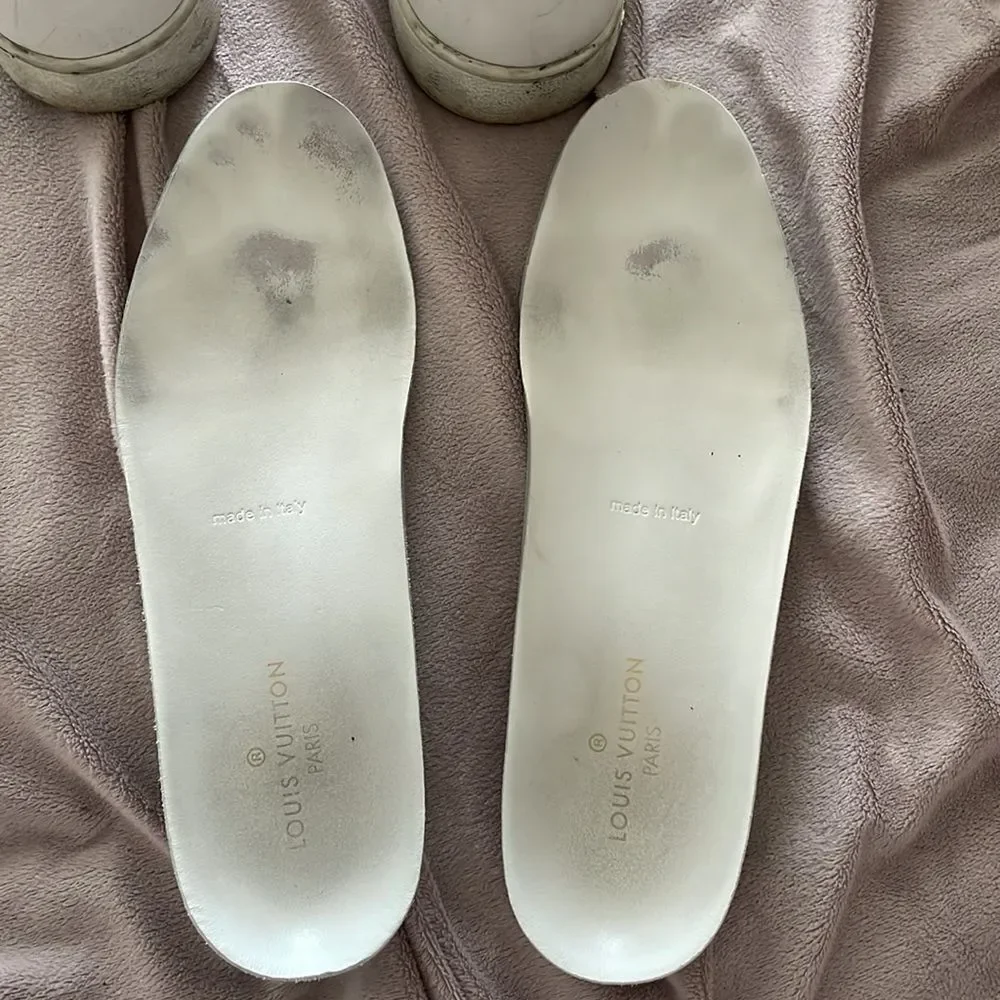 LOUIS VUITTON | Front Row Leather Sneakers - Picture 12 of 16